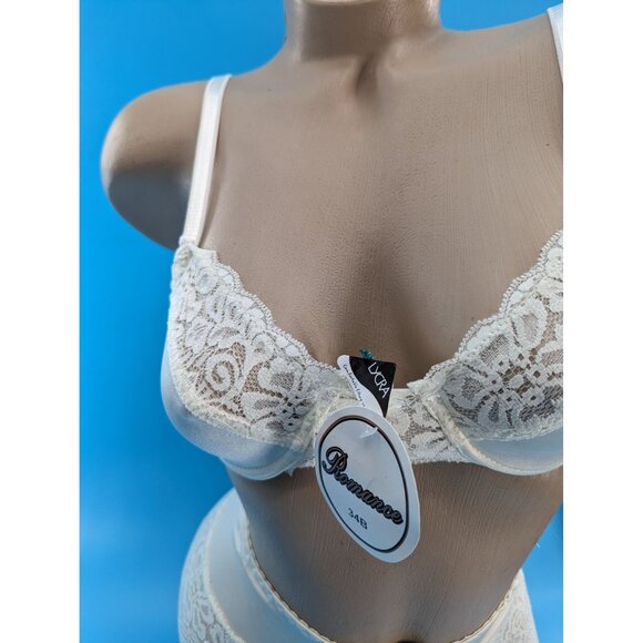 ROMANCE Ivory Bra & Boyshort set lots of sizes NEW - Picture 4 of 5